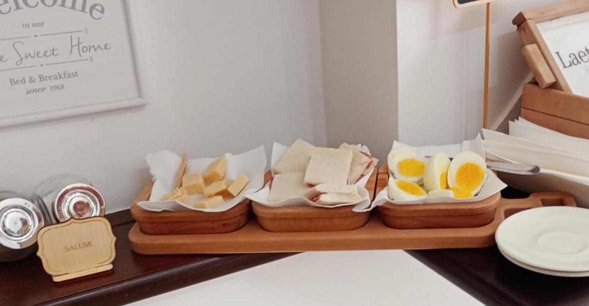 Laetitia Guest House32 Aversa Bagian luar foto