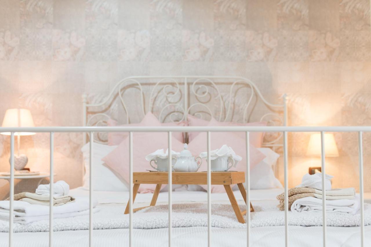 Laetitia Guest House32 Aversa Bagian luar foto